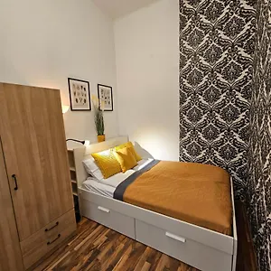 The Greenest Vintage Apartamento Budapest